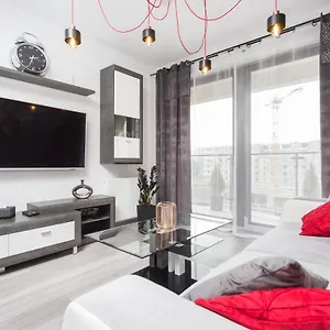 https://city-of-the-kings-grey-apartment.krakowhotelspoland.com